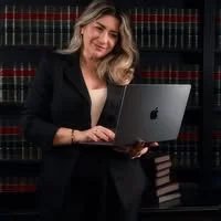 Flavia Sanches - Abogados de inmigración y nacionalidad española